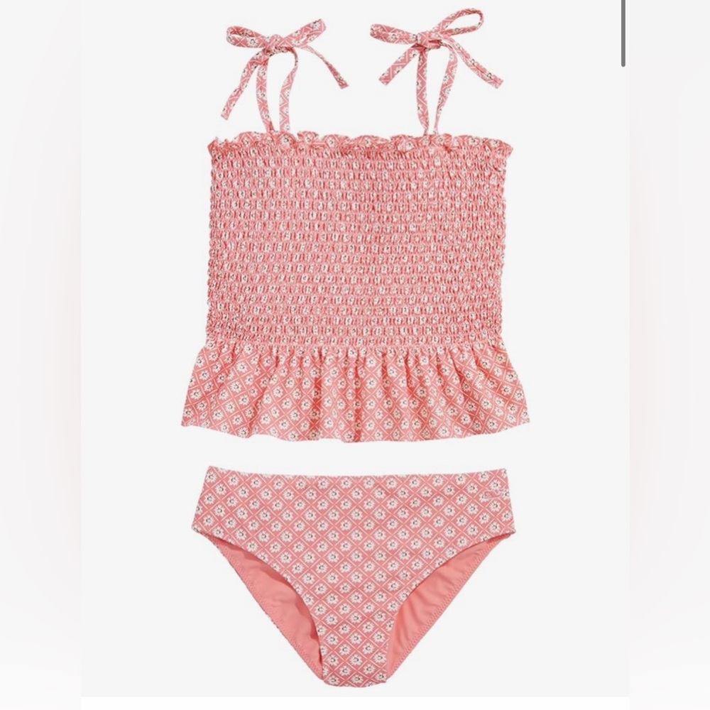Vineyard vines swimsuit never worn